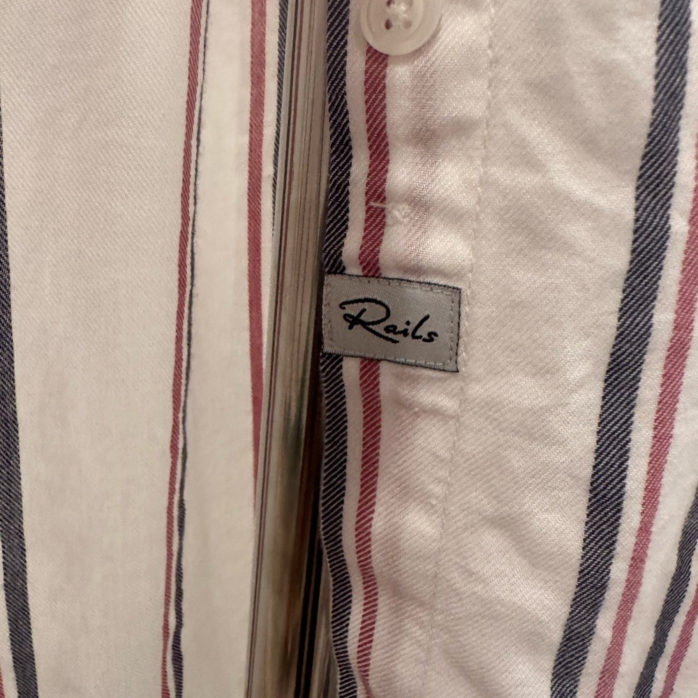 Rails Hayden Nice Stripe Shirt Sz Med Soft Lightweight Preppy Office Layer - Picture 3 of 8